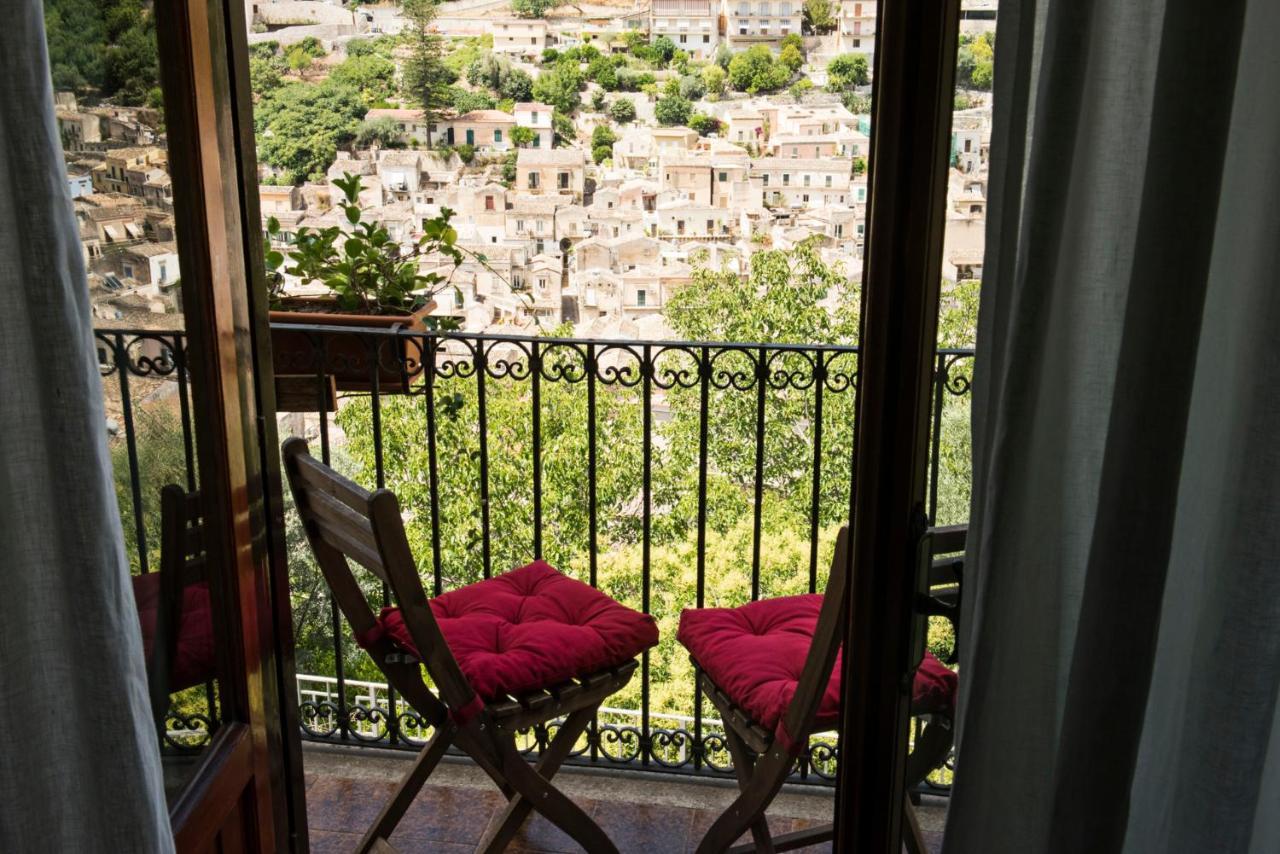 Le Stanze Del Cioccolato Bed & Breakfast Modica Exterior foto