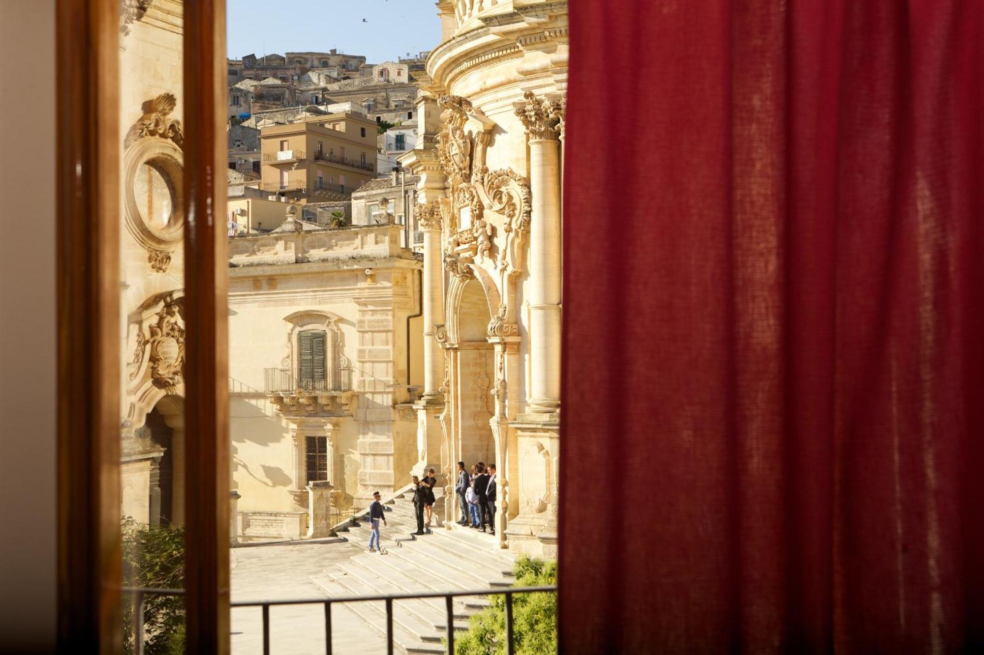 Le Stanze Del Cioccolato Bed & Breakfast Modica Exterior foto